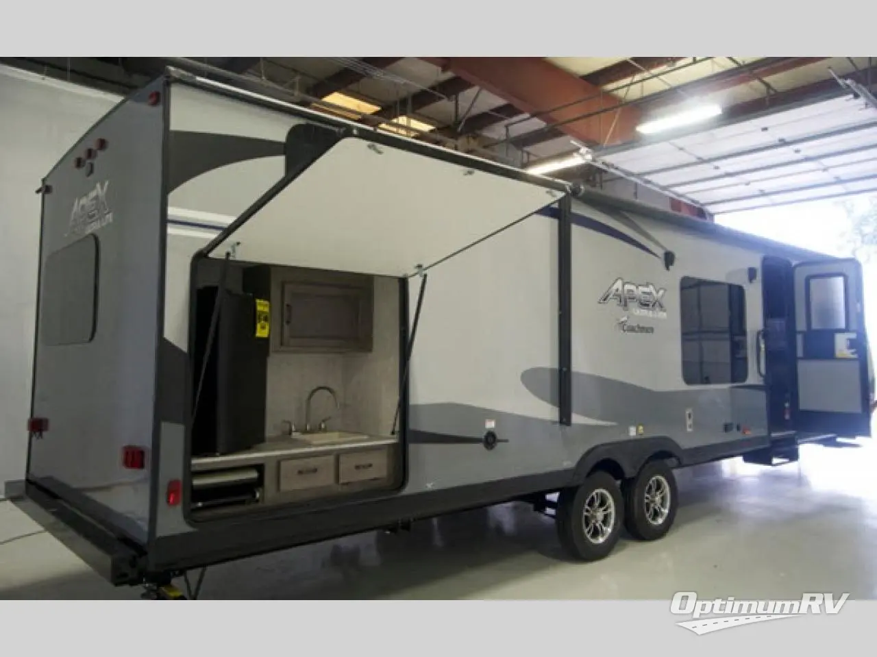 2020 Coachmen Apex Ultra-Lite 300BHS Photo 10