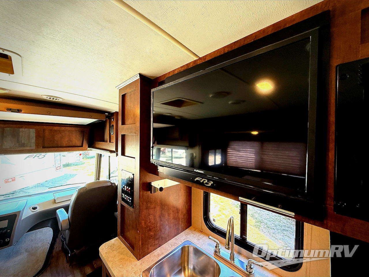2015 Forest River FR3 25DS Photo 7