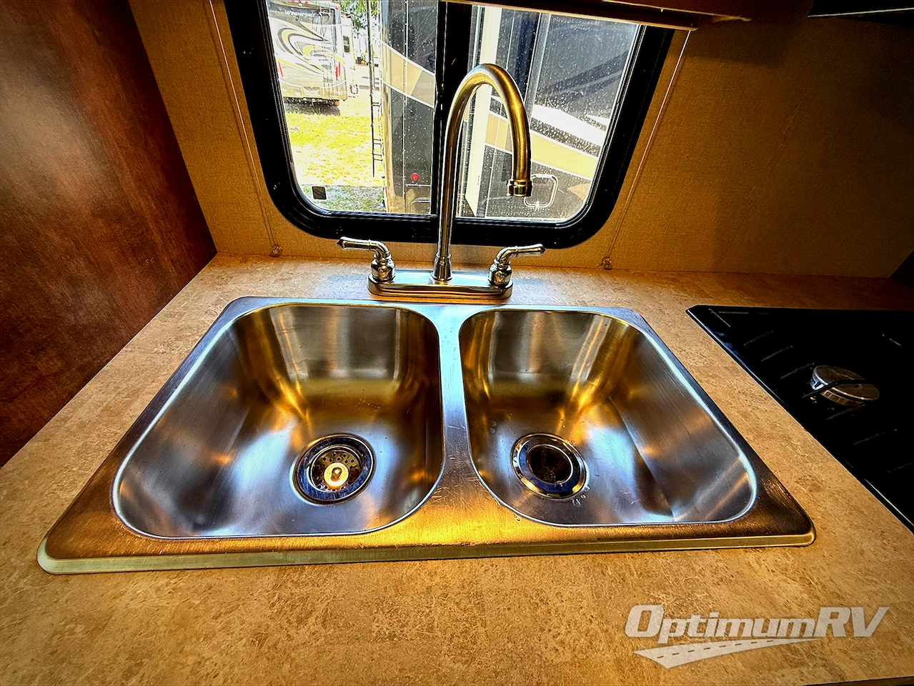 2015 Forest River FR3 25DS Photo 9