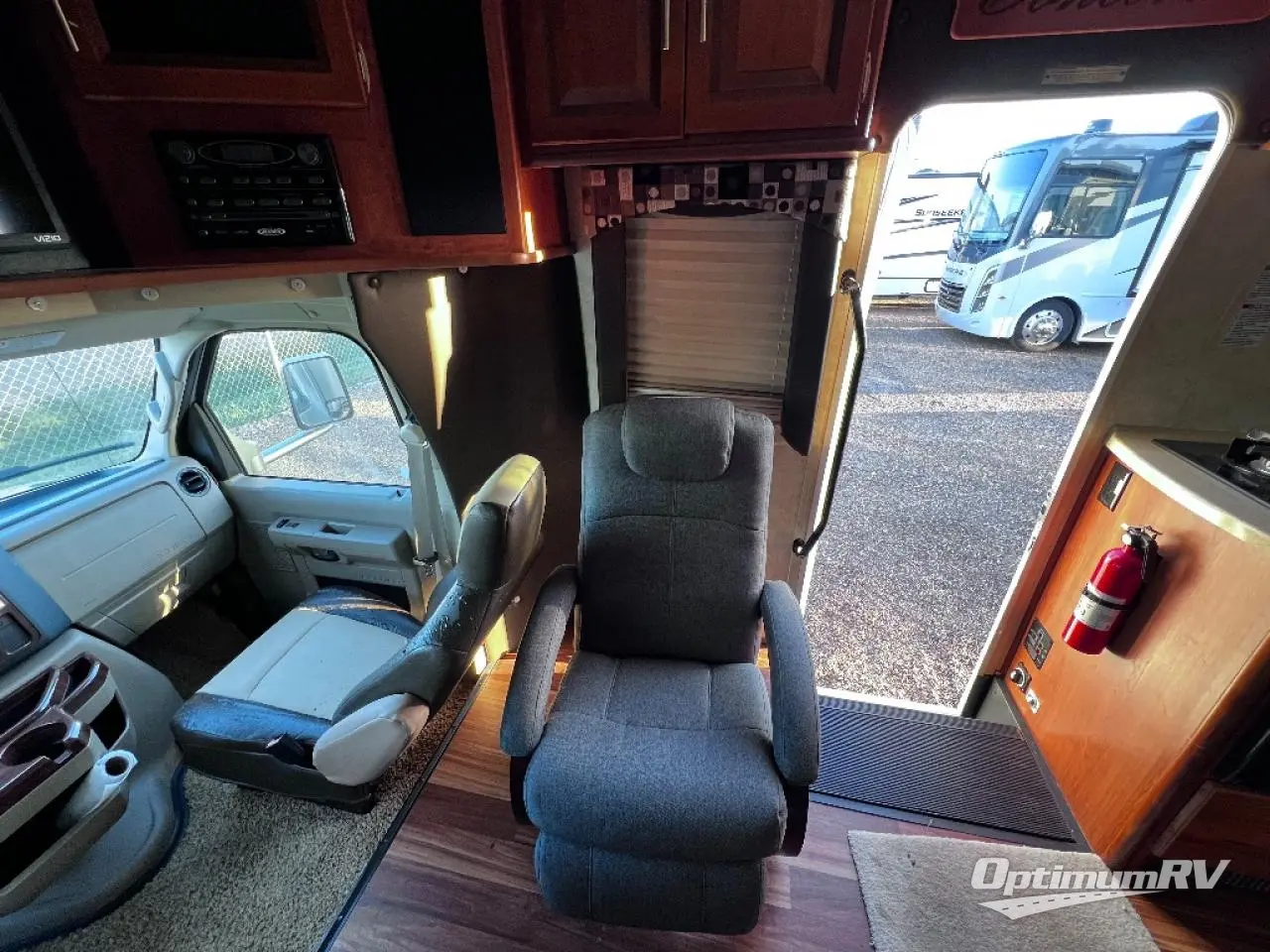 2012 Coachmen Concord 301SS Ford Photo 6