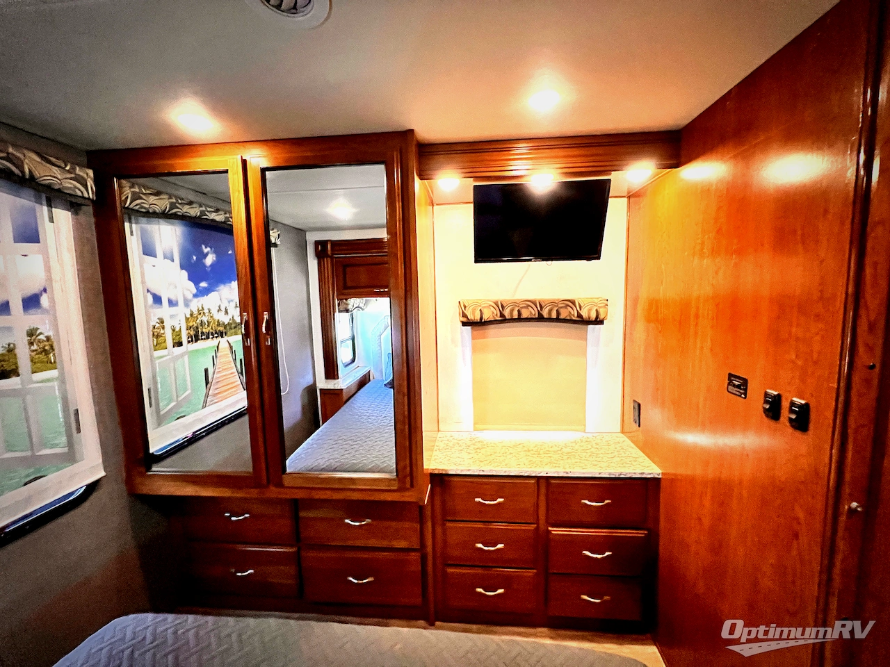 2017 Fleetwood Flair LXE 31W Photo 18