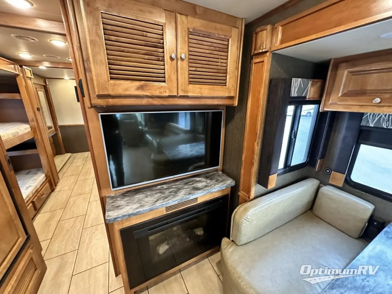 2016 Tiffin Allegro 35 QBA Photo 11