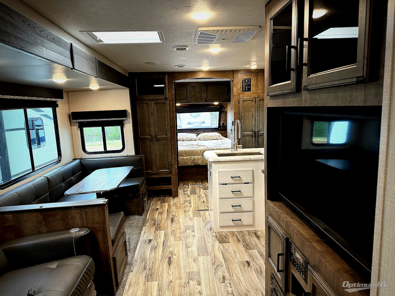 2021 Venture SportTrek 332VBH Photo 16