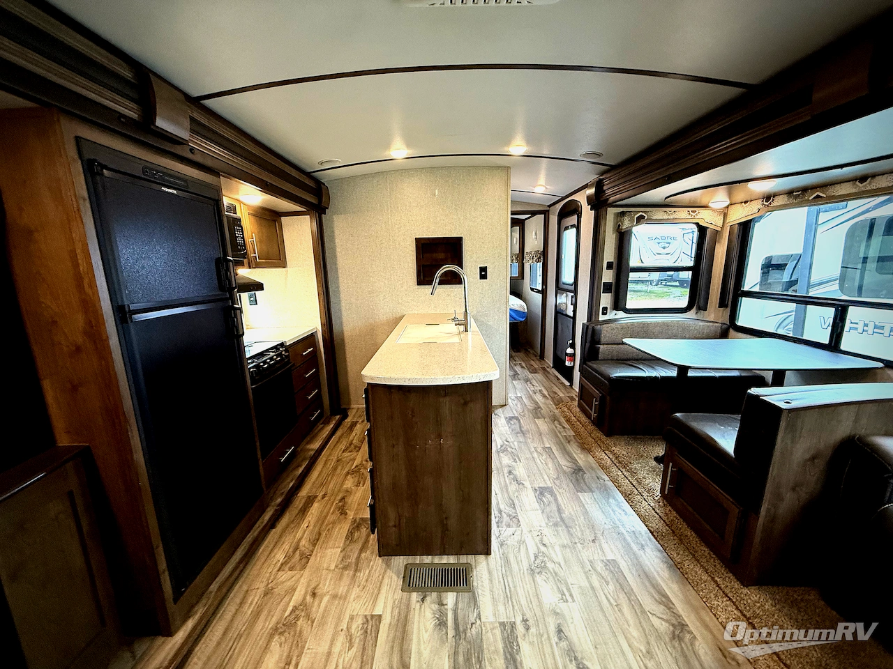 2018 Keystone Cougar X-Lite 34TSB Photo 4