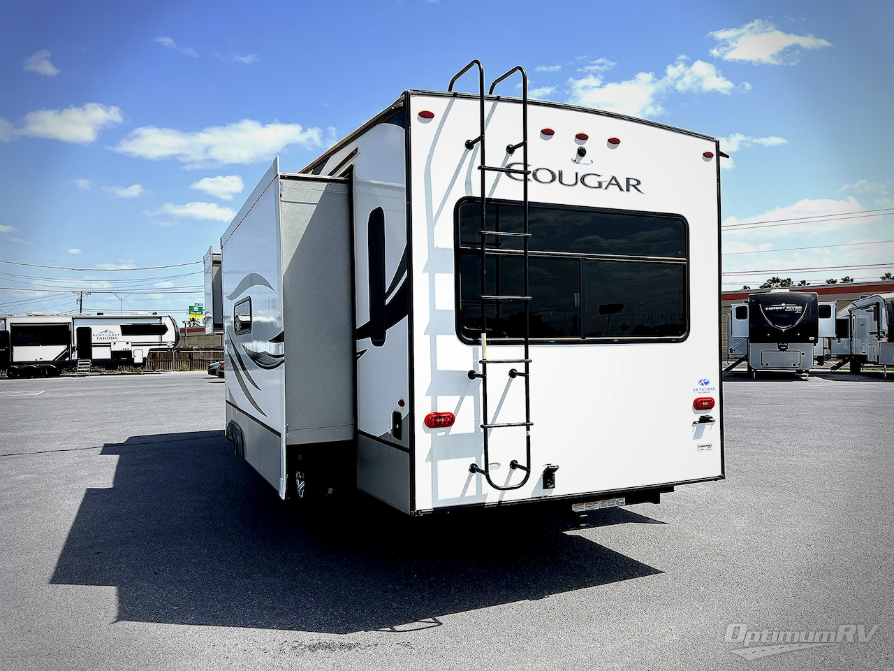 2022 Keystone Cougar 290RLS Photo 3