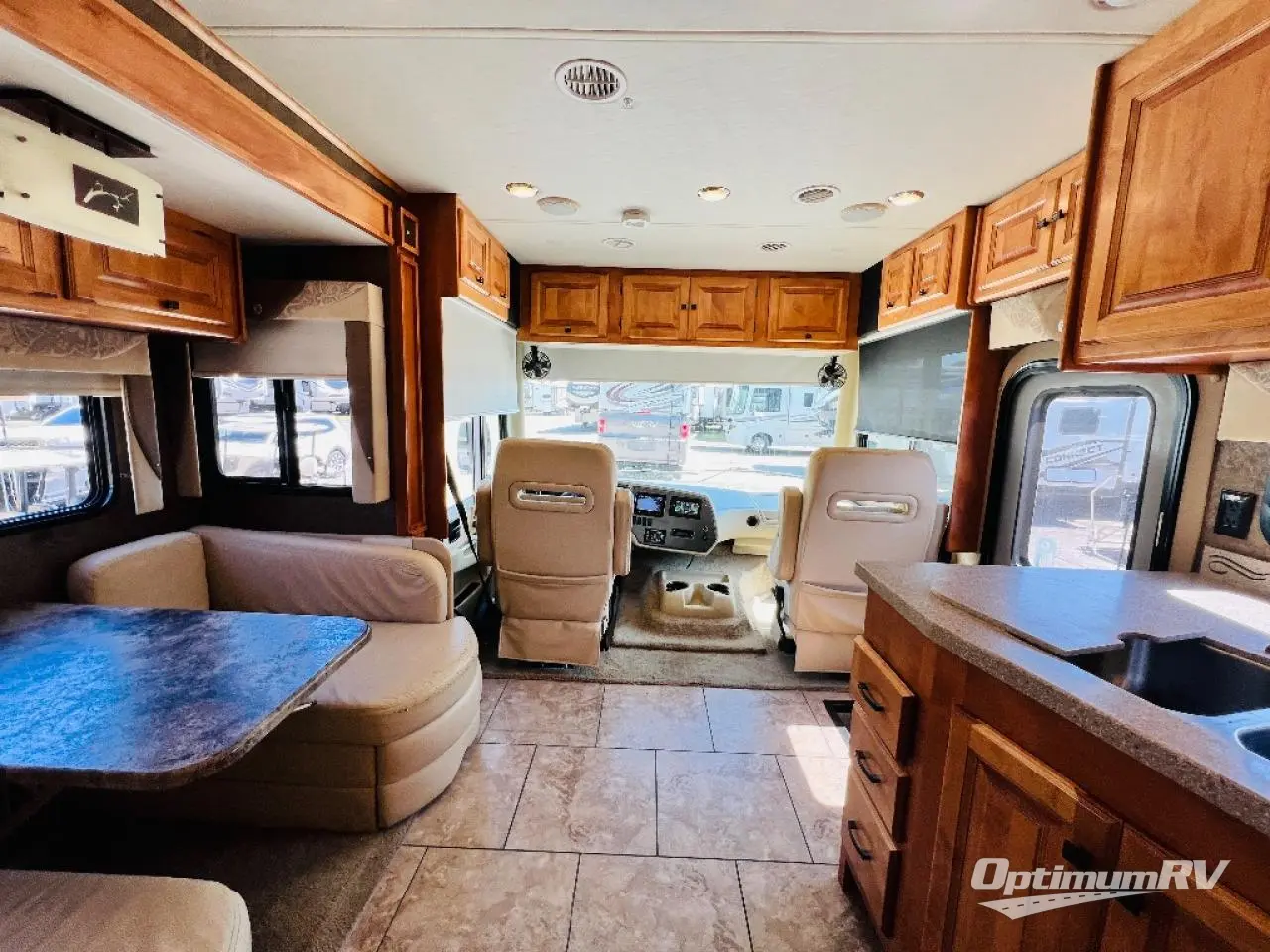 2014 Tiffin Allegro 36LA Photo 11