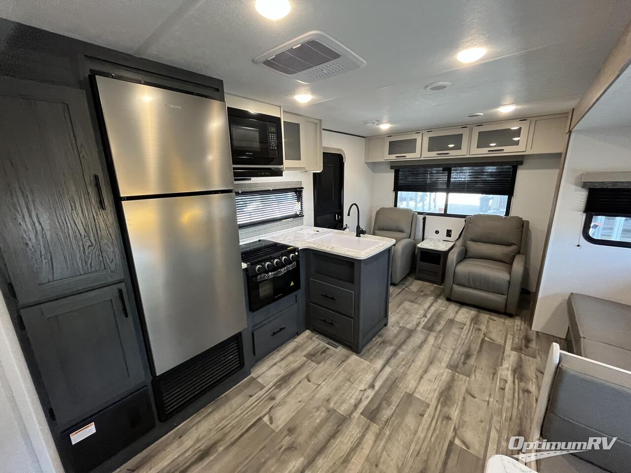 2025 Dutchmen Aspen Trail LE 26RL Photo 6