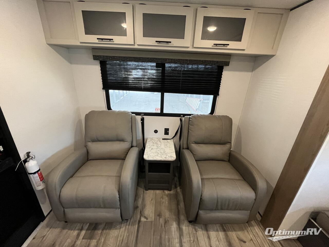 2025 Dutchmen Aspen Trail LE 26RL Photo 17