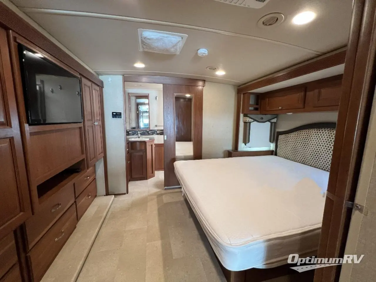 2016 Winnebago Sightseer 36Z Photo 19