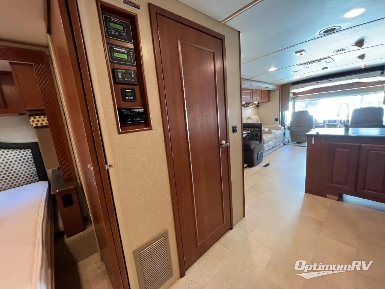 2016 Winnebago Sightseer 36Z Photo 23