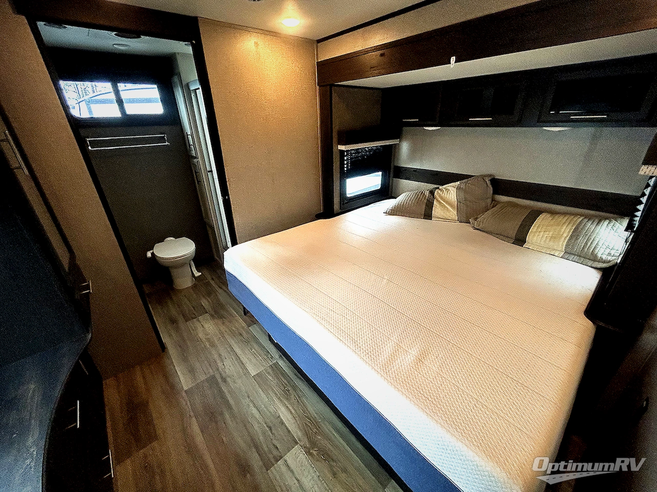 2021 Jayco Eagle 340DROK Photo 12