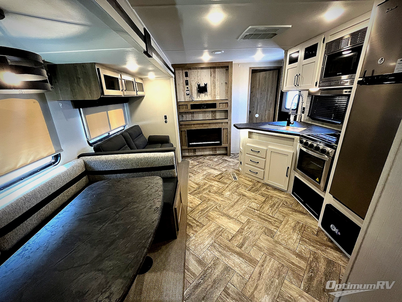 2023 Palomino Puma 32RBFQ2 Photo 7