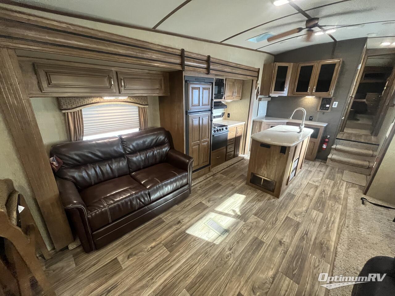 2016 Keystone Laredo Super Lite 297SRE Photo 7