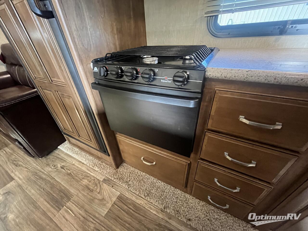 2016 Keystone Laredo Super Lite 297SRE Photo 17