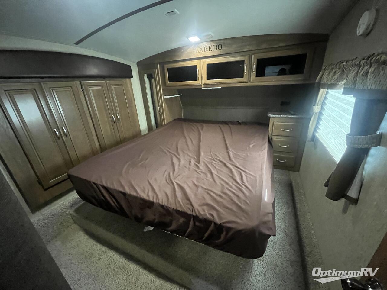 2016 Keystone Laredo Super Lite 297SRE Photo 23