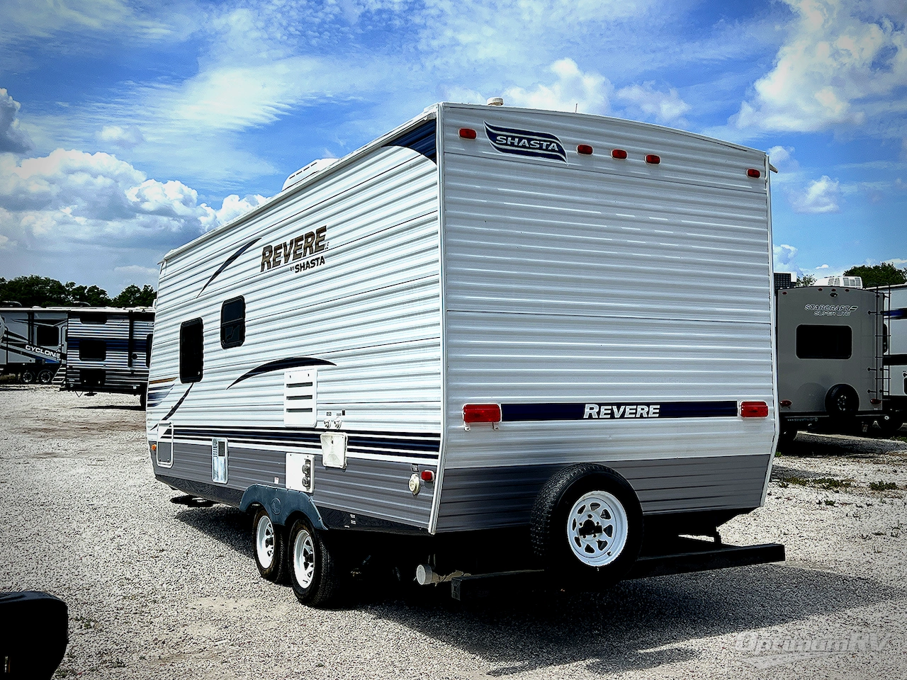 2012 Shasta Revere 21RB LE Photo 3