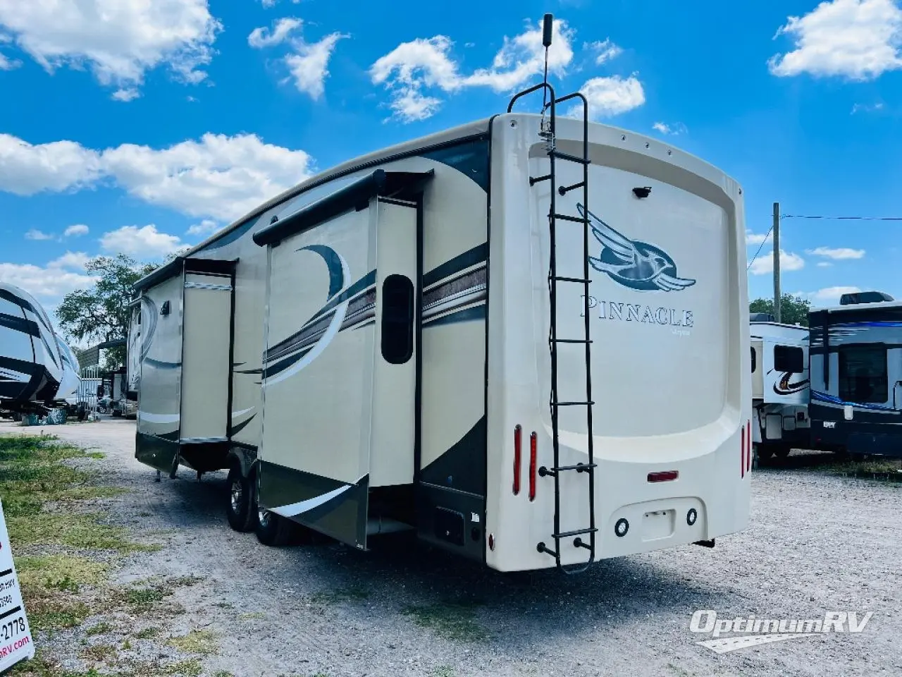 2018 Jayco Pinnacle 38FLWS Photo 3