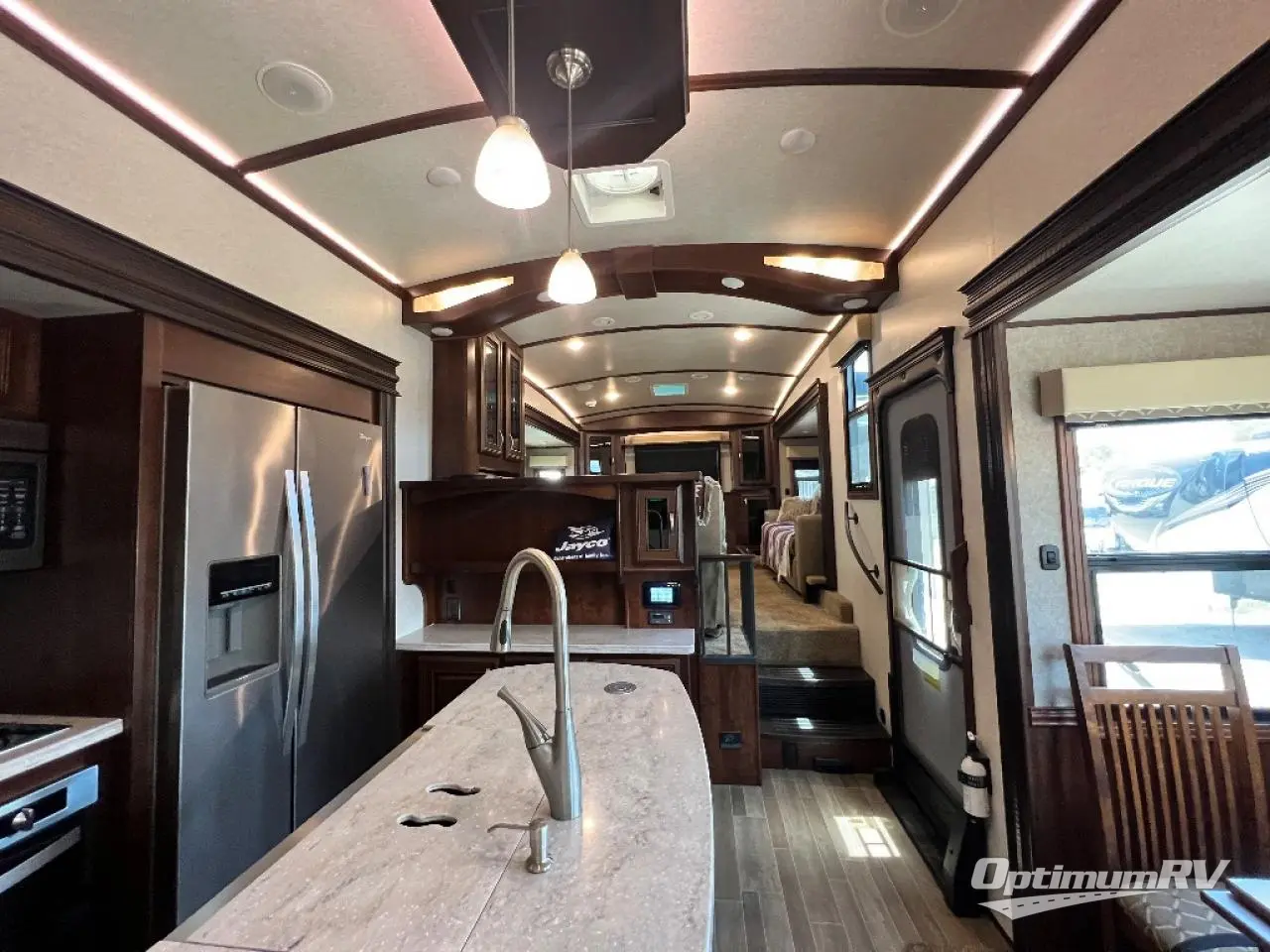 2018 Jayco Pinnacle 38FLWS Photo 5