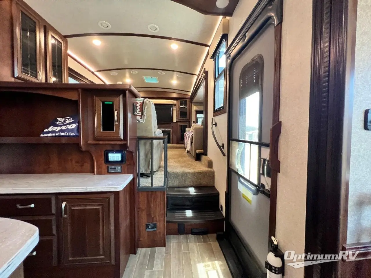 2018 Jayco Pinnacle 38FLWS Photo 6