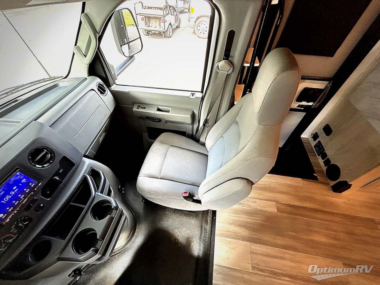 2023 Forest River Sunseeker LE 2850SLE Ford Photo 8
