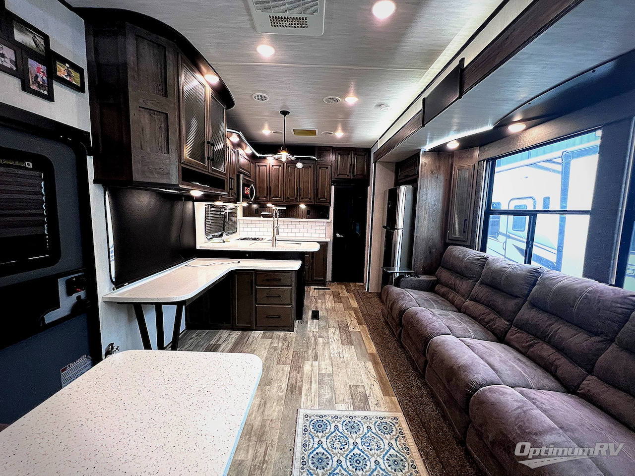 2019 Heartland Cyclone 4101KING Photo 4