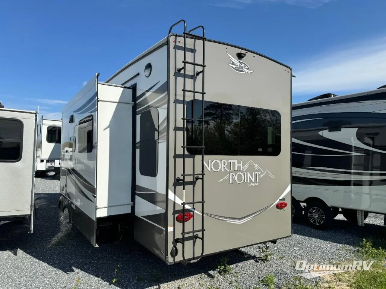 2021 Jayco North Point 310RLTS Photo 3