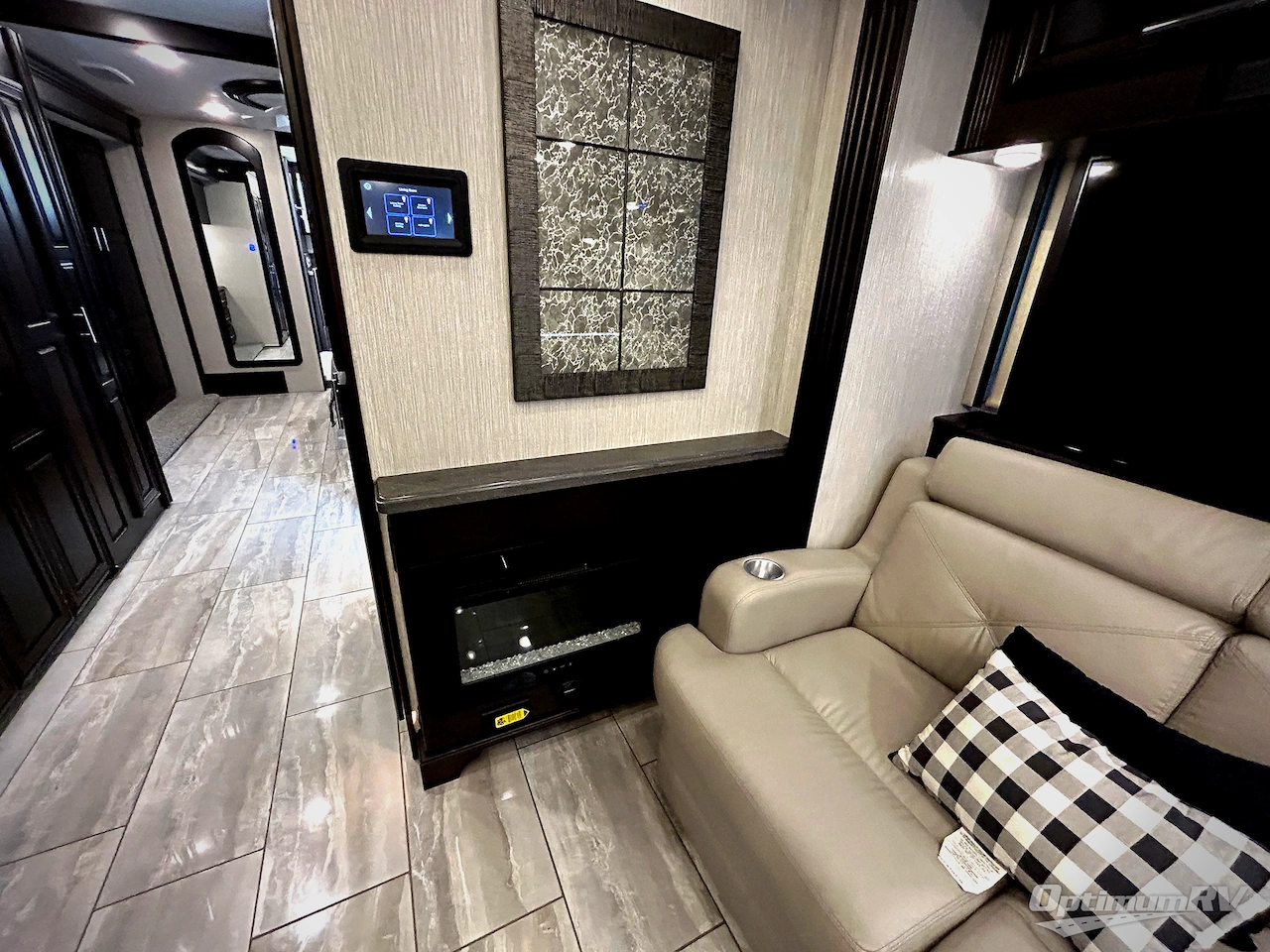 2022 Forest River Berkshire XLT 45CA Photo 15