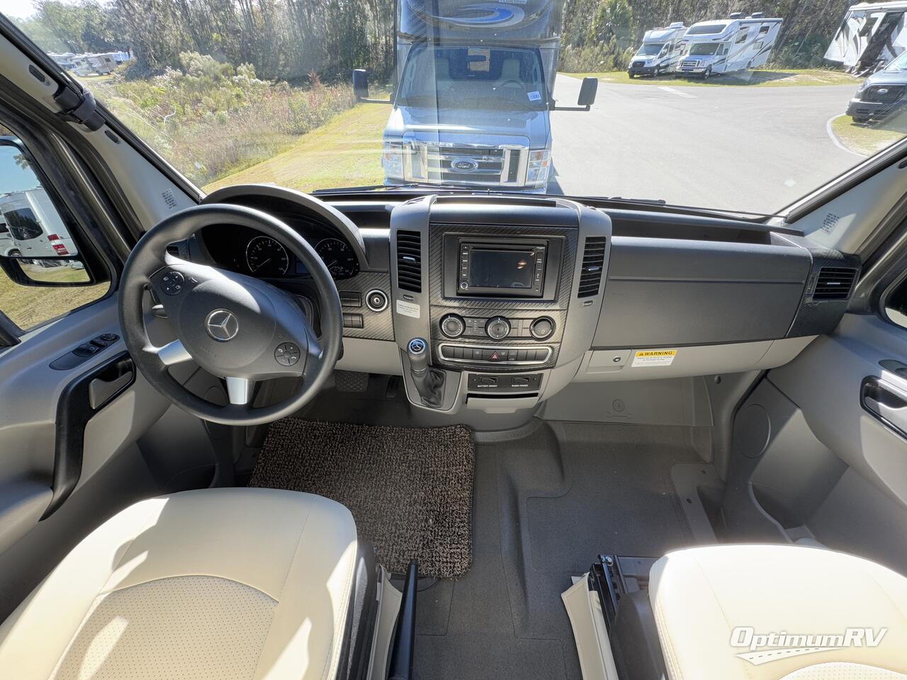 2016 Winnebago Era 70A Photo 7
