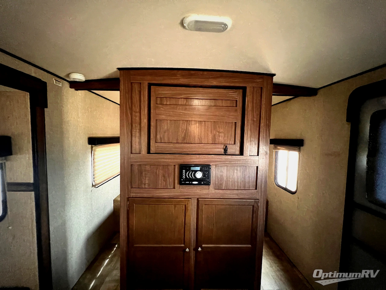 2016 Palomino SolAire Ultra Lite 267BHSK Photo 9
