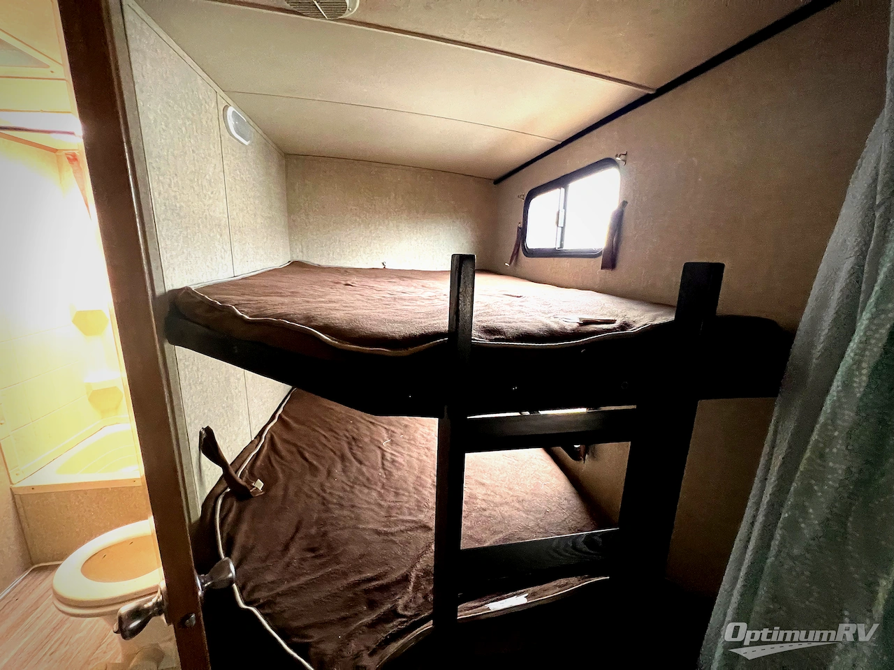 2016 Palomino SolAire Ultra Lite 267BHSK Photo 12