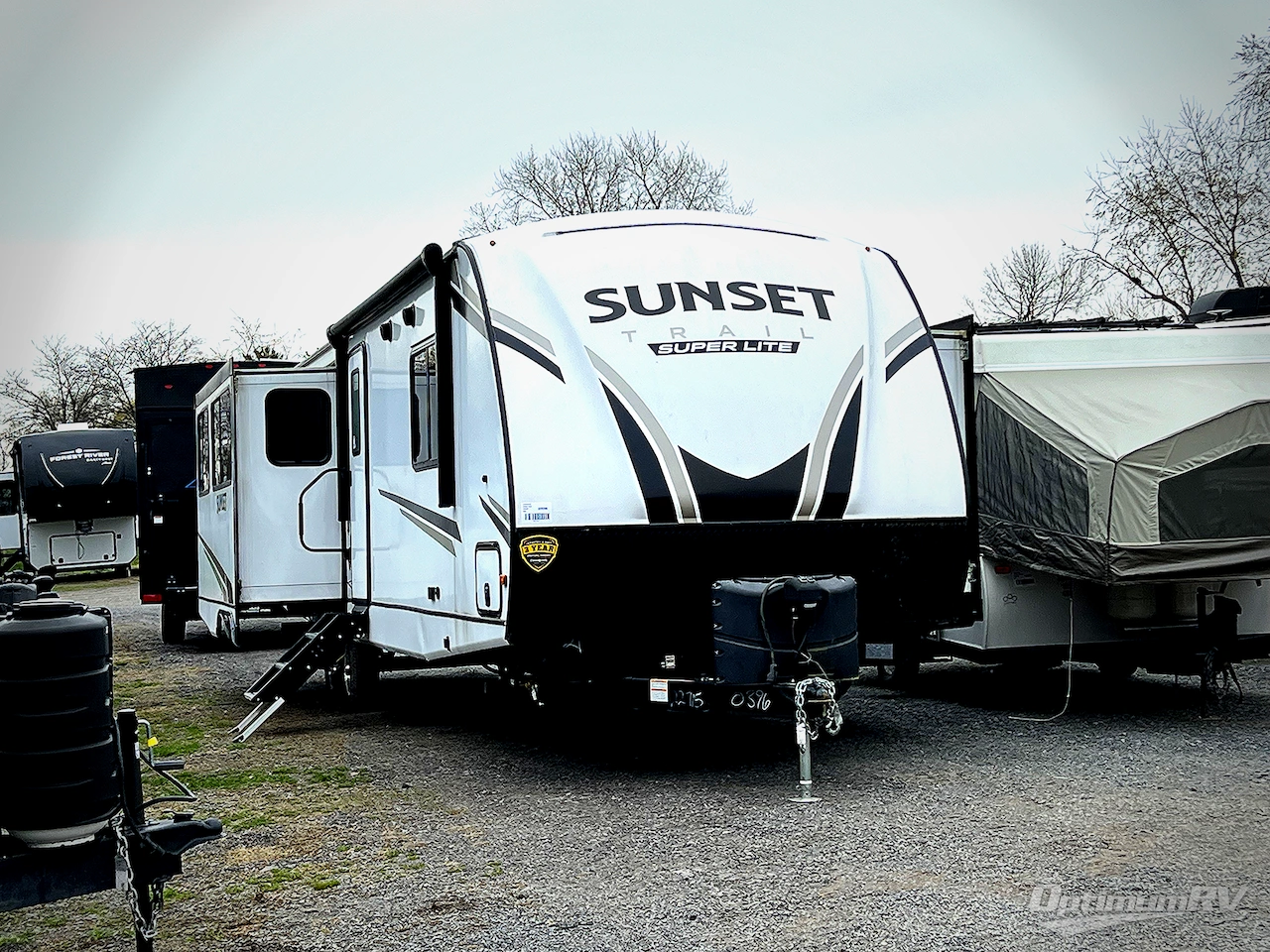 2022 CrossRoads Sunset Trail SS330SI Photo 1