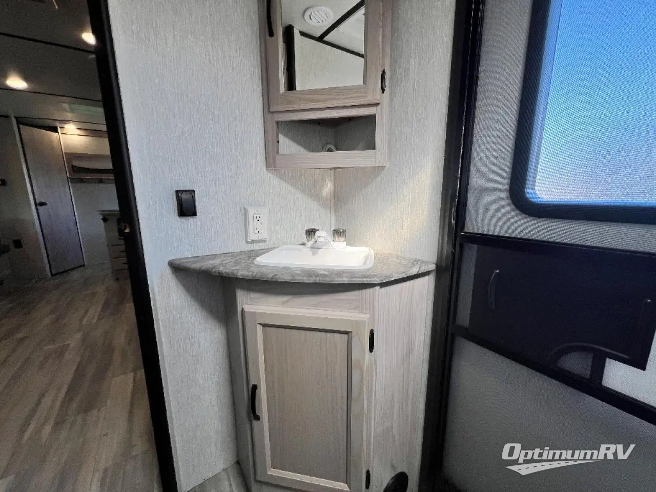 2021 Coachmen Spirit Ultra Lite 2963BH Photo 15