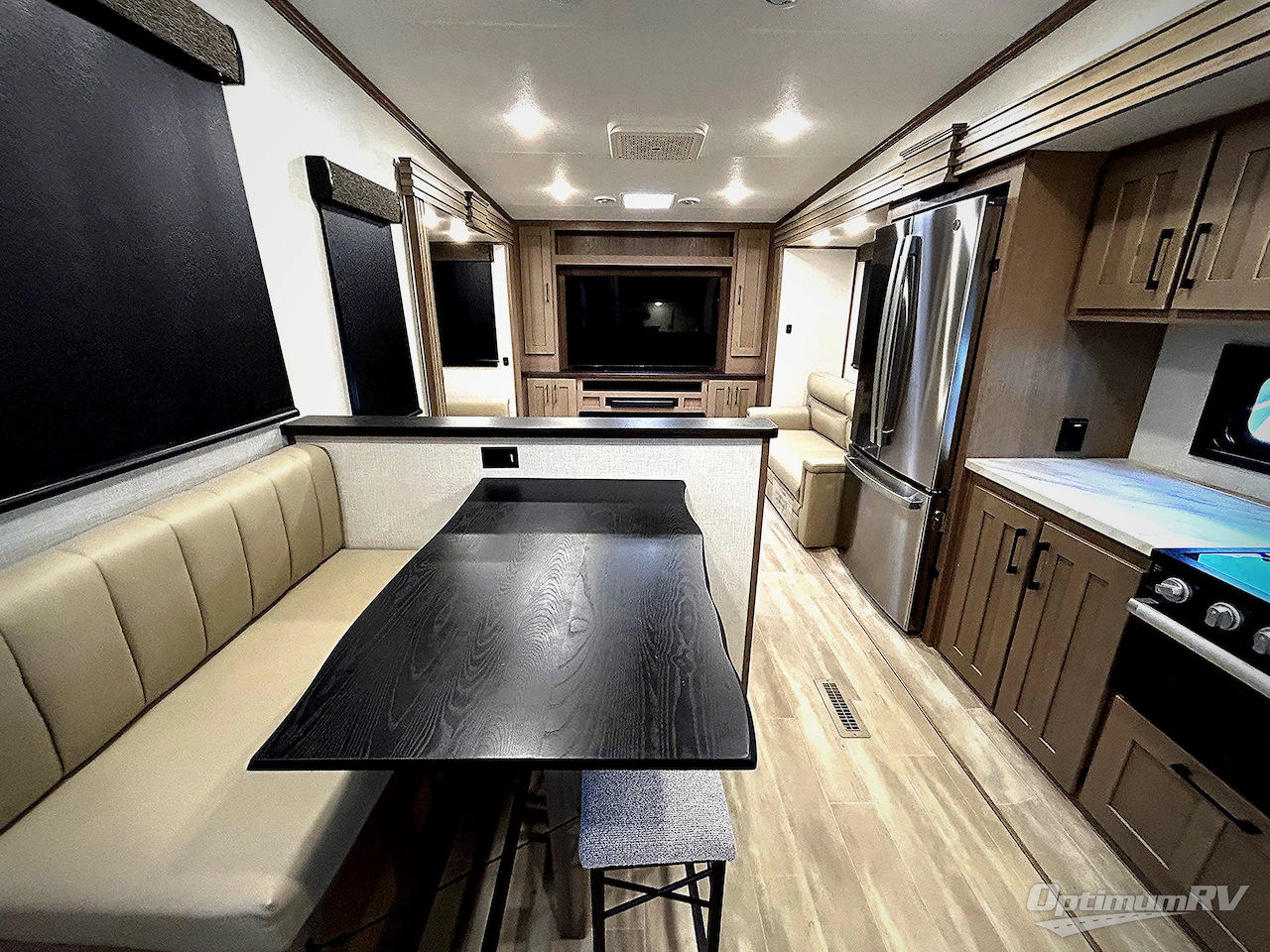 2024 KZ Durango Half-Ton D290RLT Photo 3