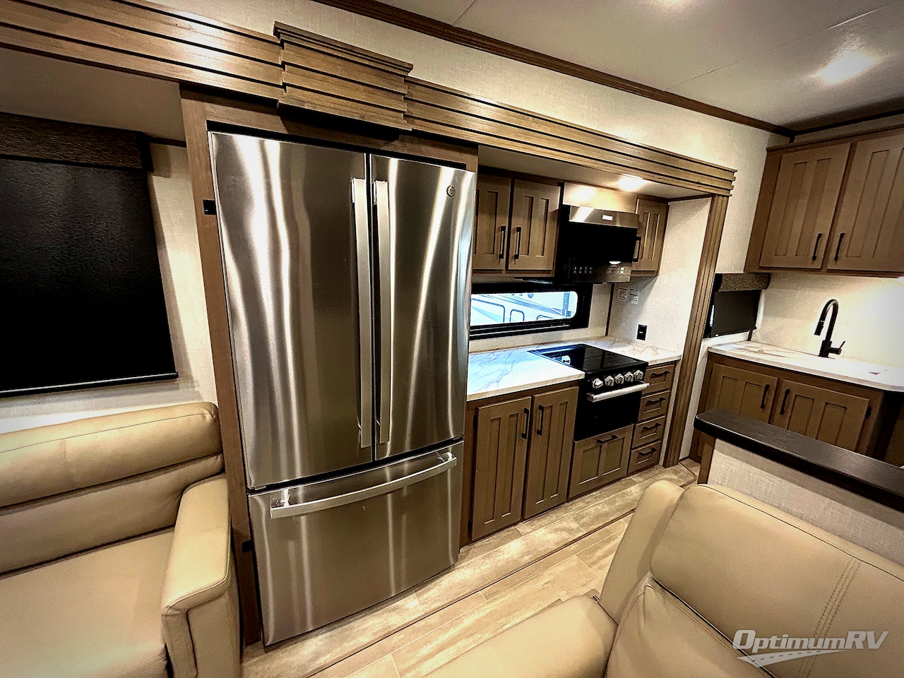 2024 KZ Durango Half-Ton D290RLT Photo 5
