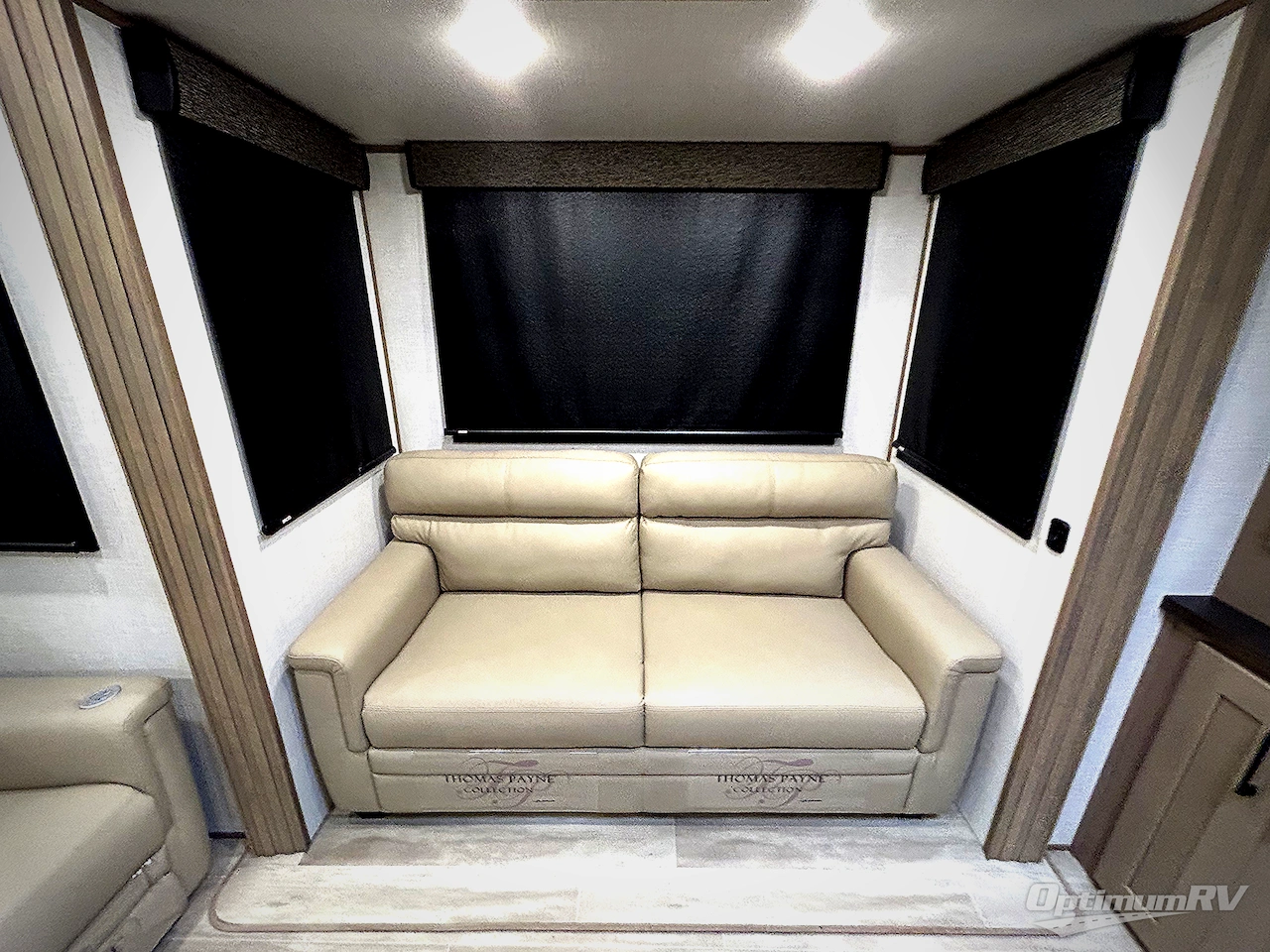 2024 KZ Durango Half-Ton D290RLT Photo 15