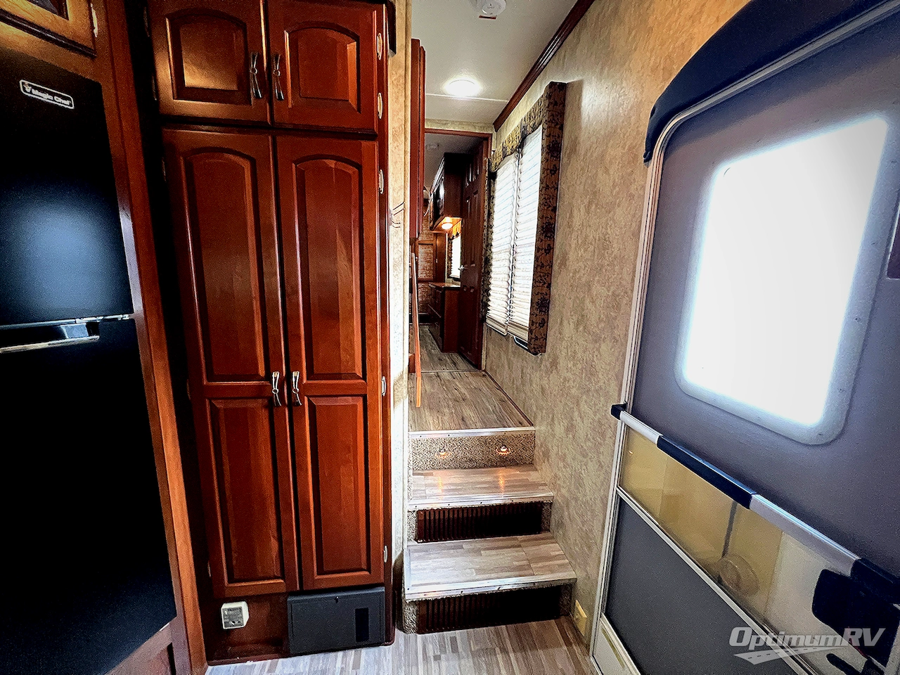 2012 Keystone alpine 3200RL Photo 17