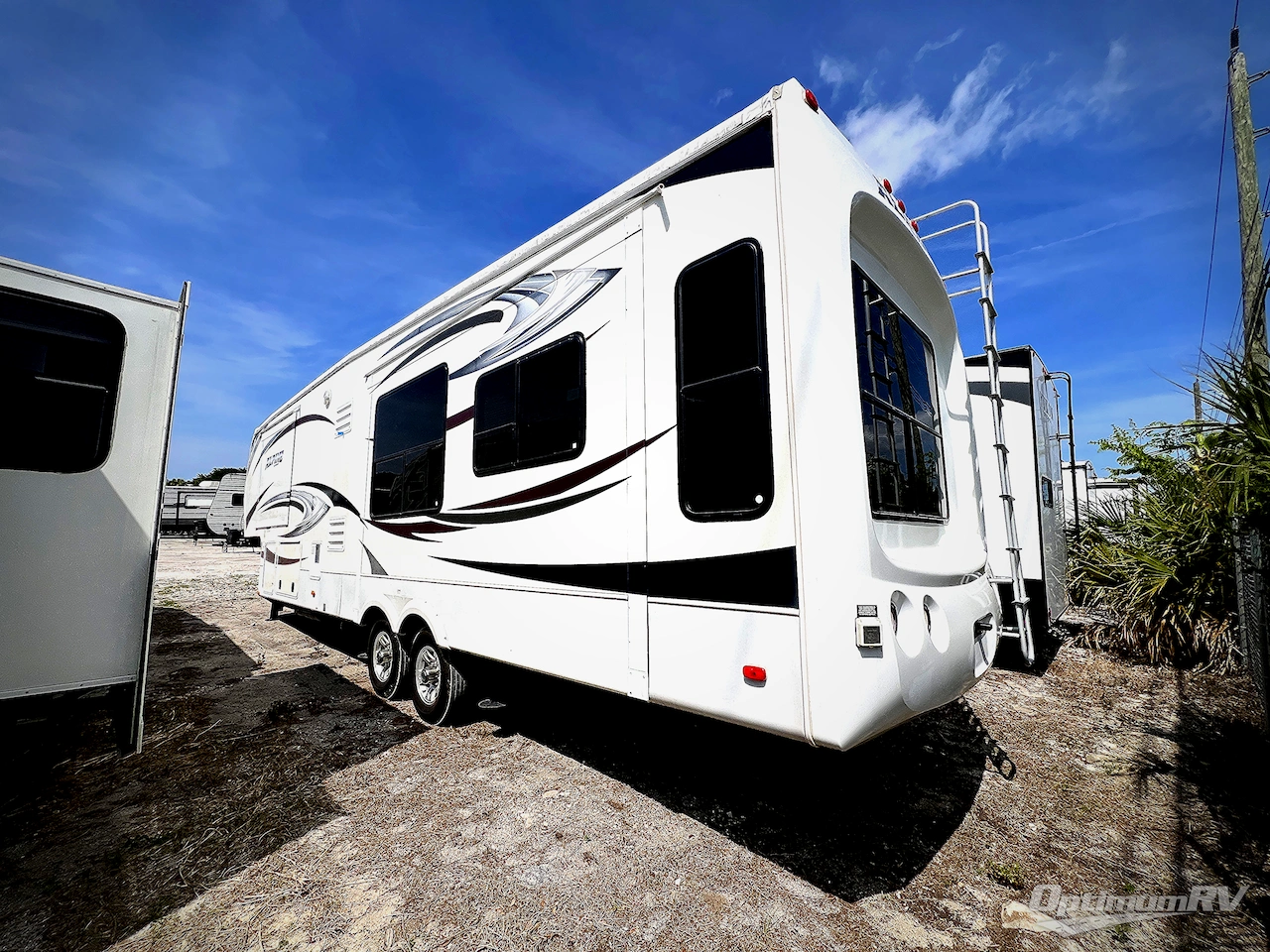 2012 Keystone alpine 3200RL Photo 2