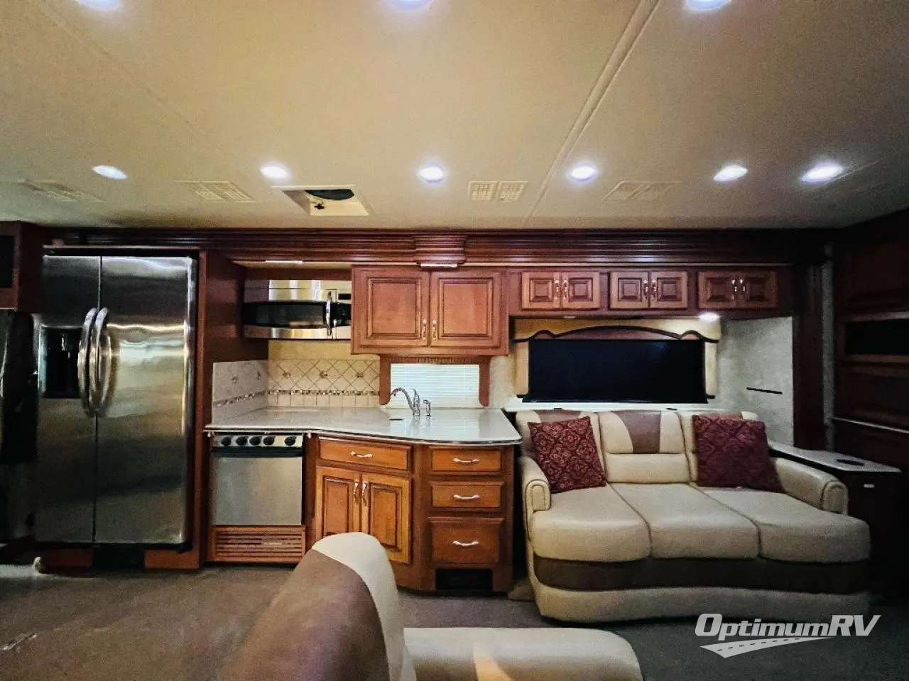 2013 Fleetwood Discovery 40X Photo 15