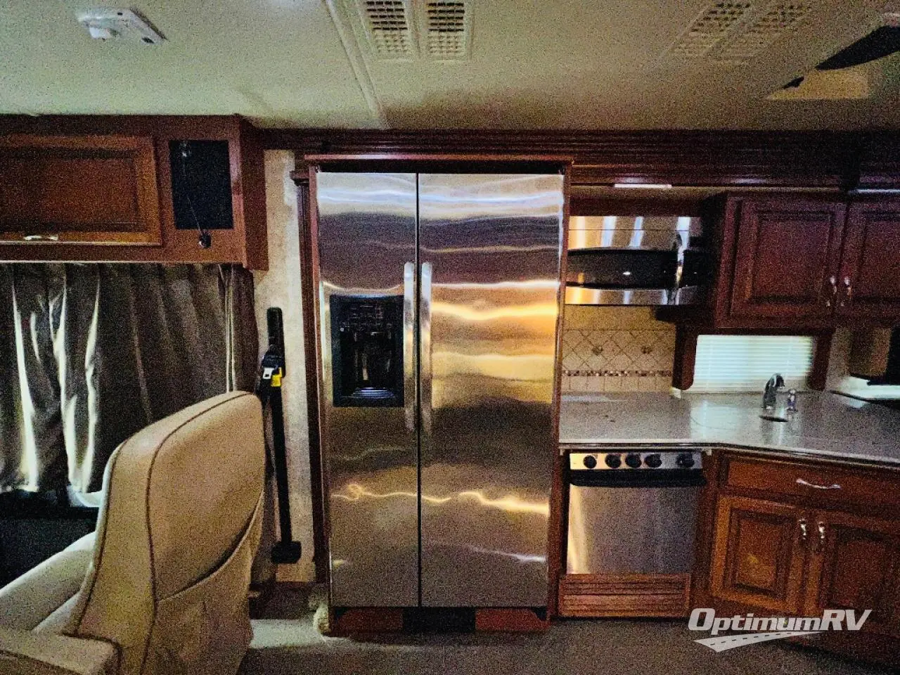 2013 Fleetwood Discovery 40X Photo 16