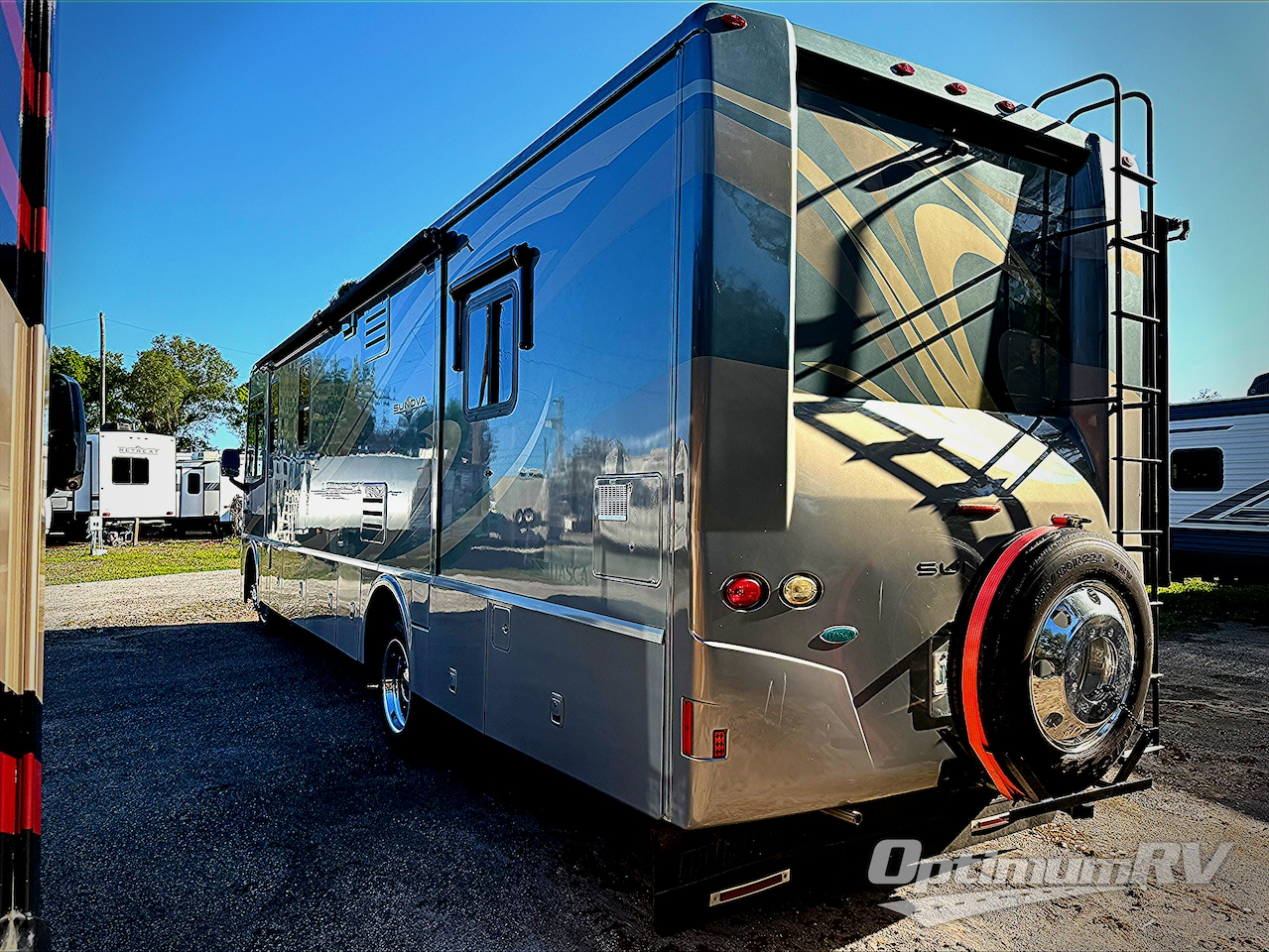 2012 Itasca Sunova 33C Photo 3
