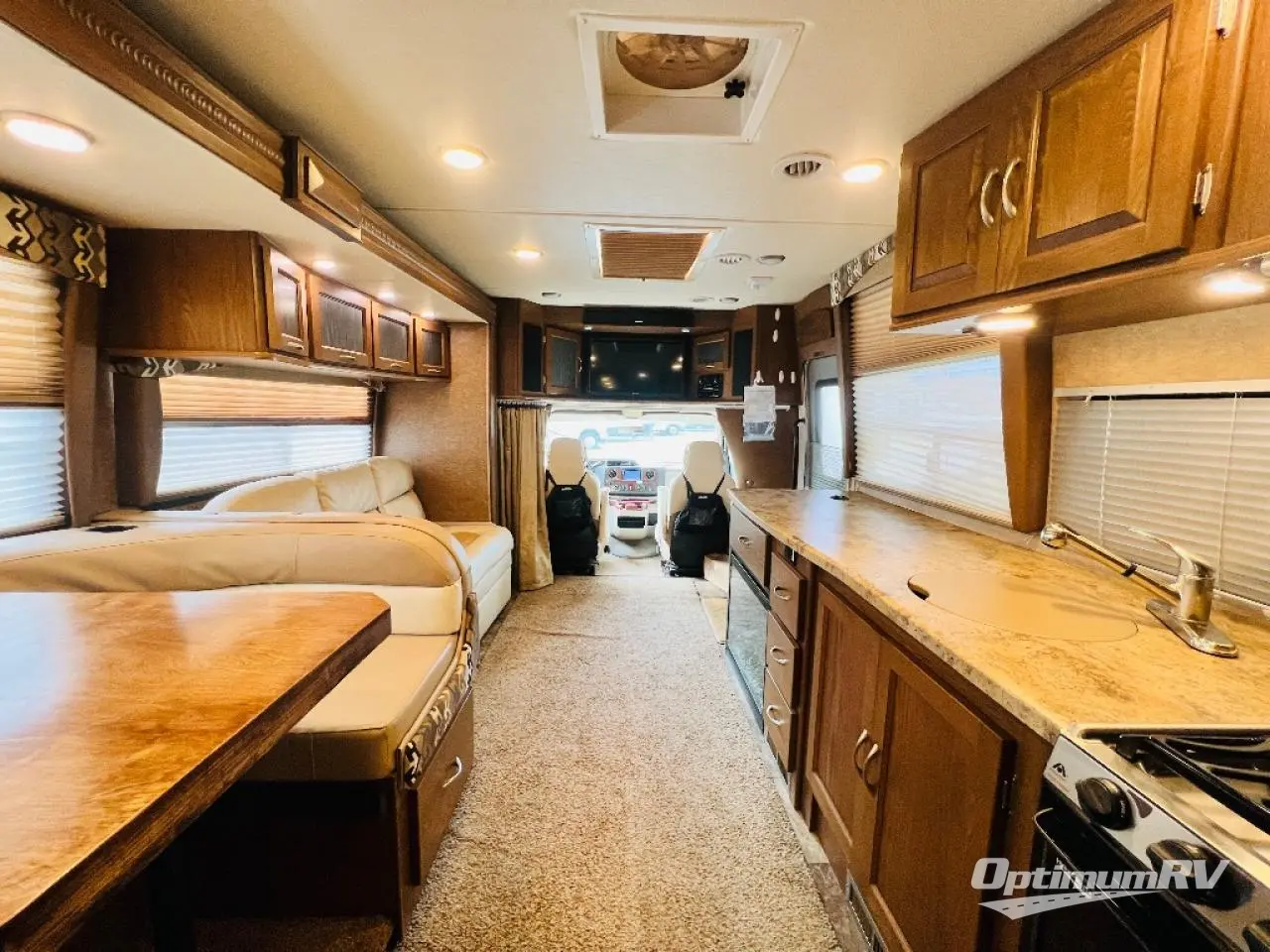 2015 Coachmen Concord 300DS Ford Photo 7