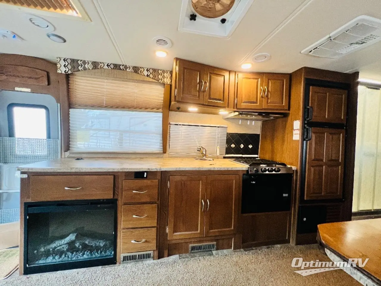 2015 Coachmen Concord 300DS Ford Photo 22