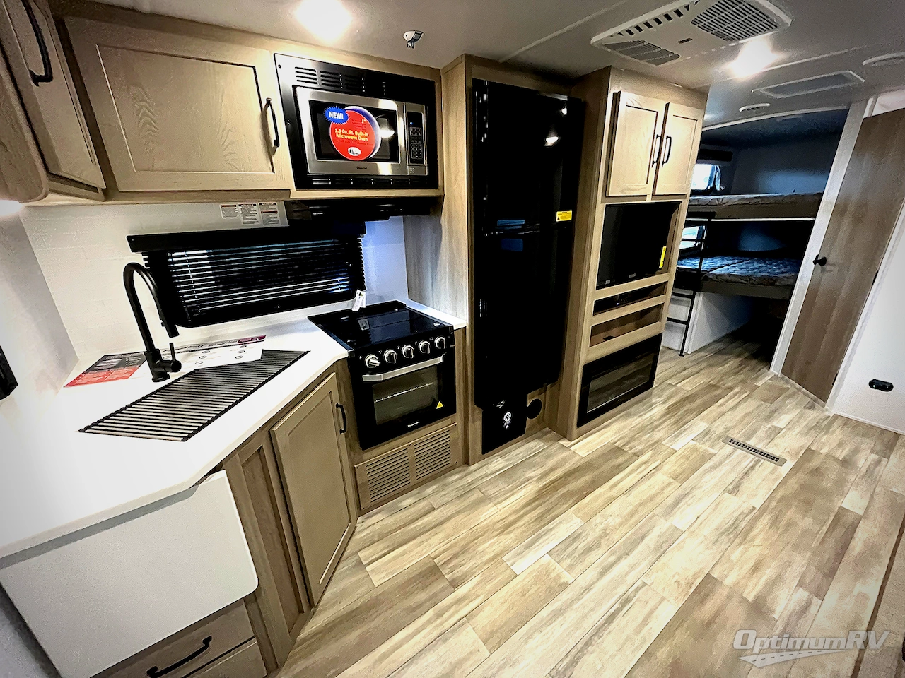 2024 Forest River Flagstaff Super Lite 27BHWS Photo 6