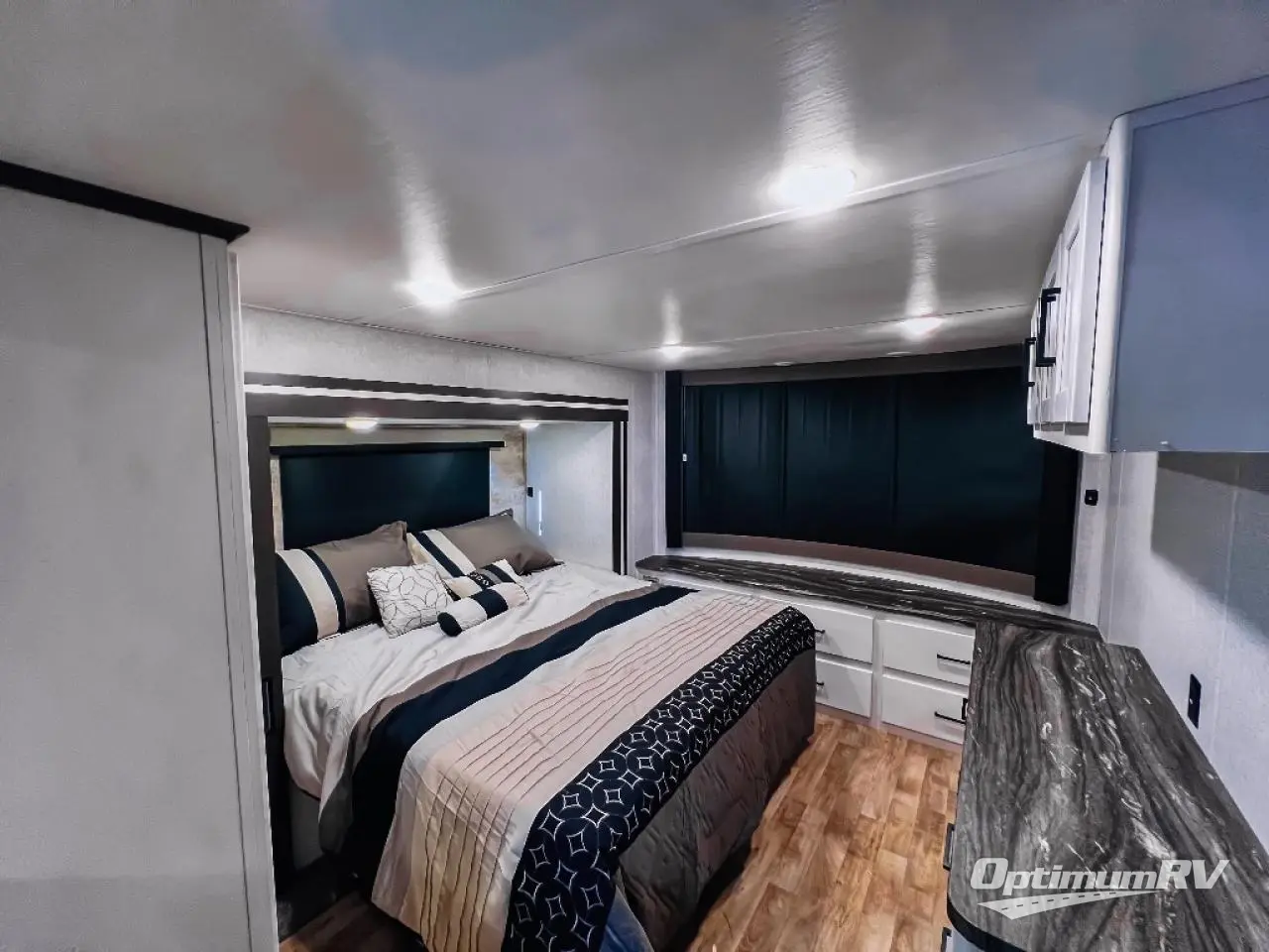 New 2024 CrossRoads Hampton HP375DBL Destination Trailer at Optimum RV Spartanburg,SC 0HP259
