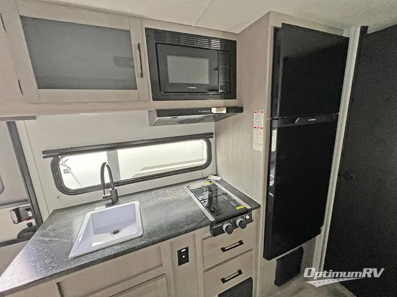 New 2024 Dutchmen Kodiak SE 17SBH Travel Trailer at Optimum RV | Ocala ...