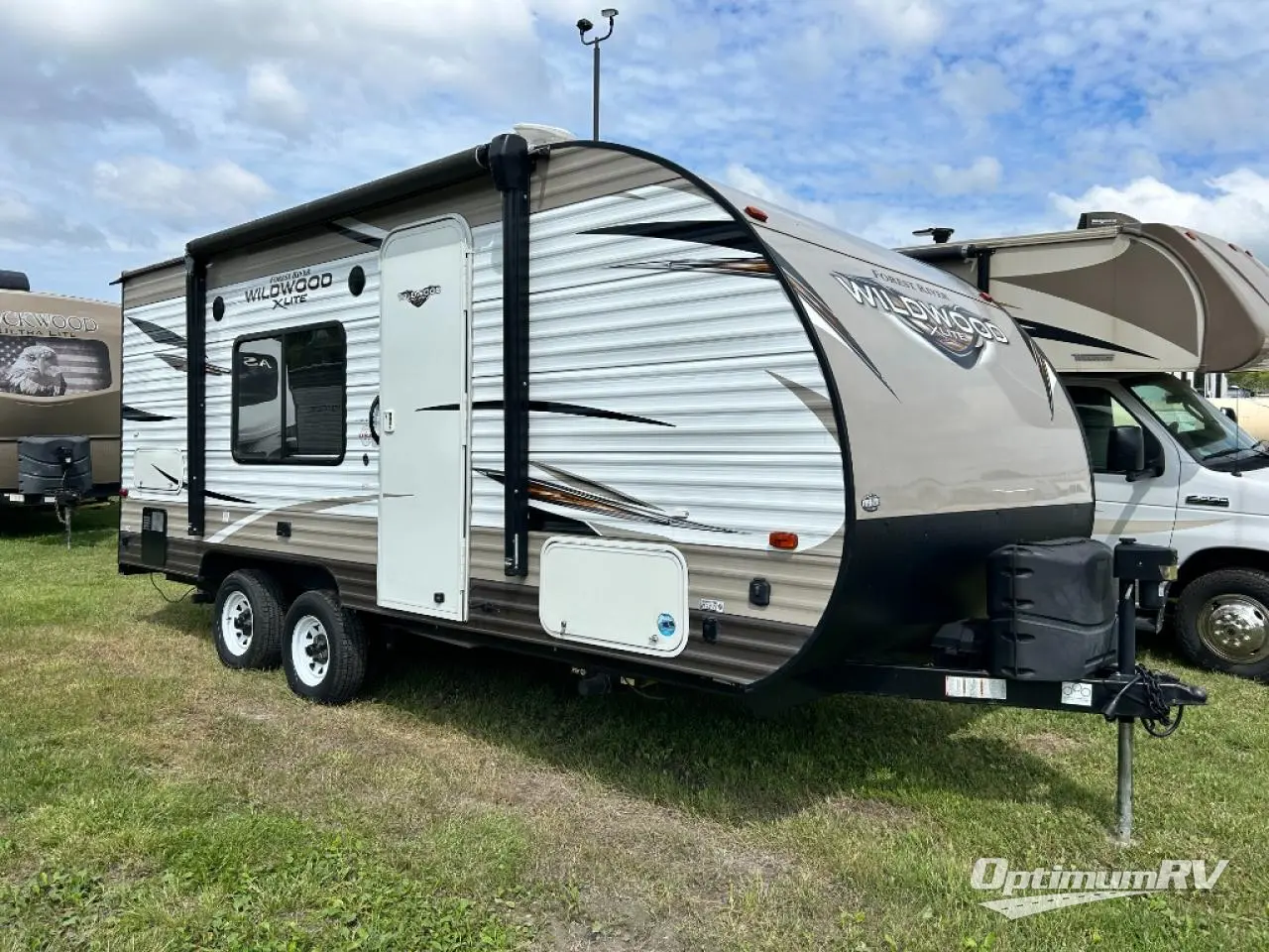 2018 Forest River Wildwood 171RBXL Photo 1