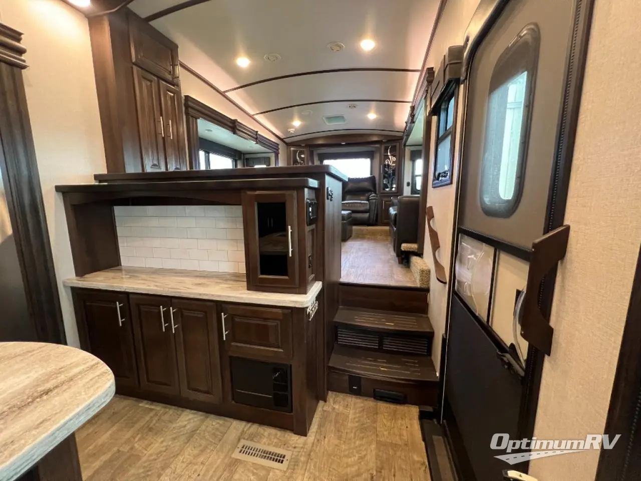 2019 Jayco North Point 385THWS Photo 6