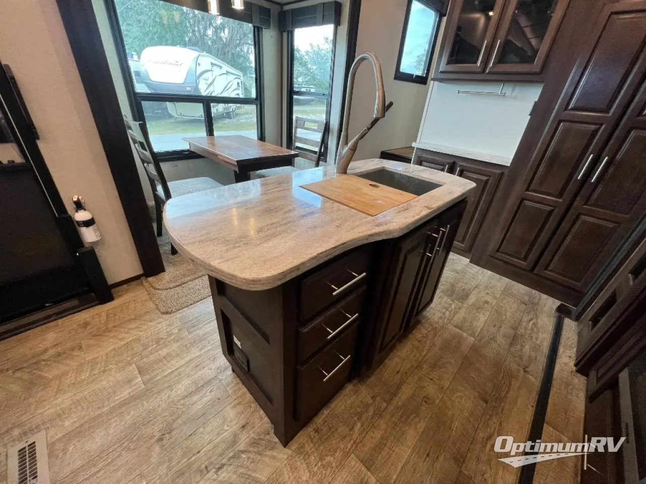 2019 Jayco North Point 385THWS Photo 15