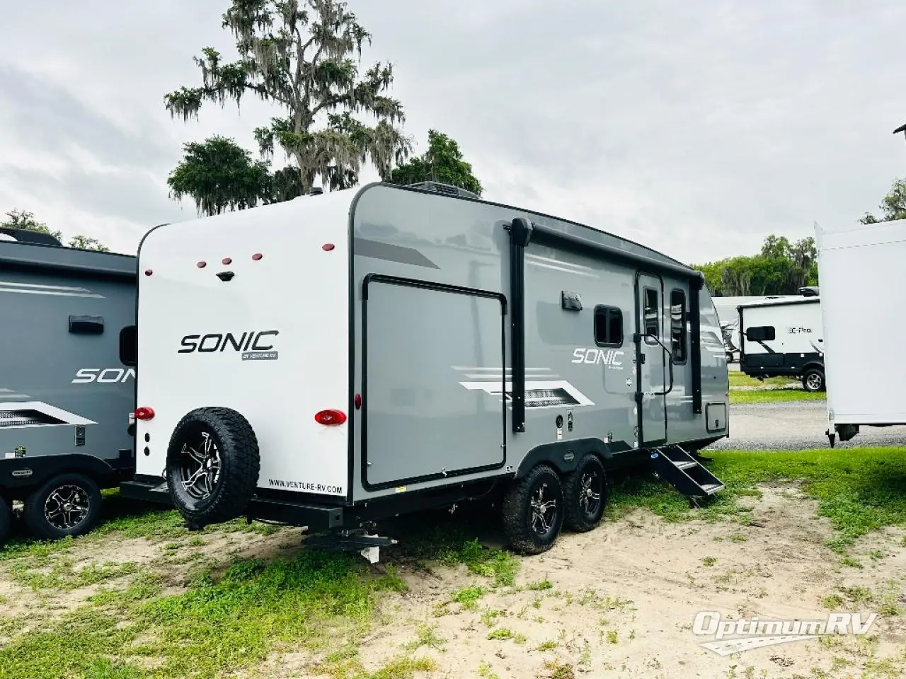 2024 Venture Sonic SN220VRB Photo 2