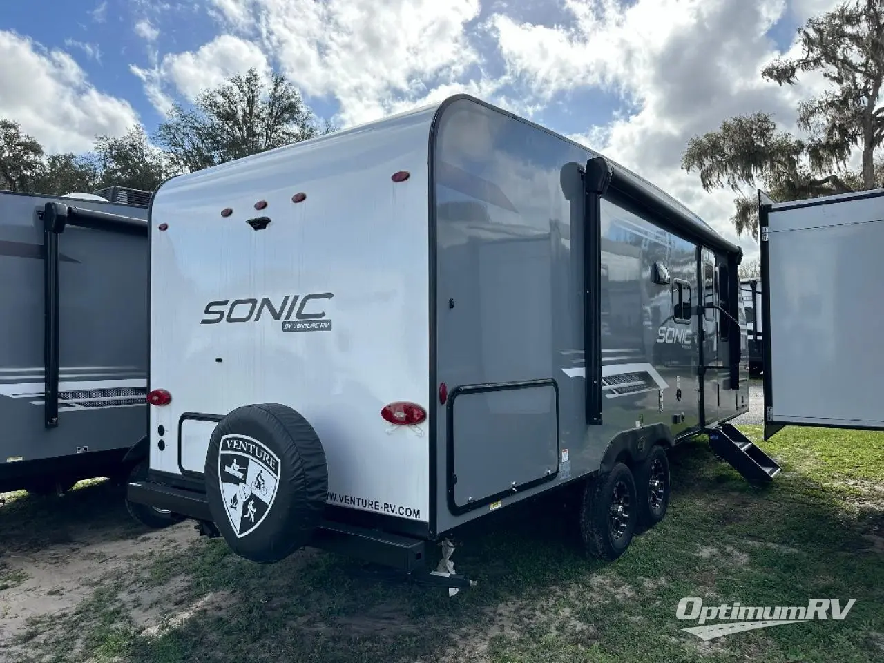 2024 Venture Sonic 211VDB Photo 2